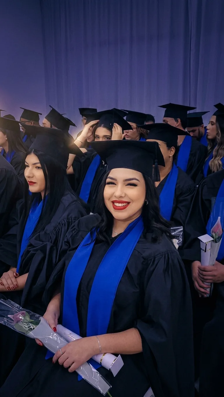 Formandas reunidas antes da cerimônia de formatura
